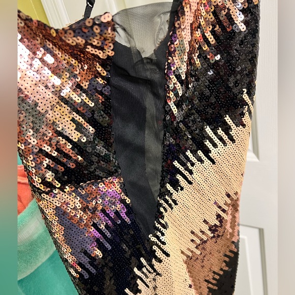 NWT Black and Copper Sequin Dress-Size 5/6 - Picture 9 of 9